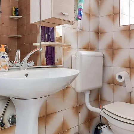 بيت للعطل Amazing In Koromačno